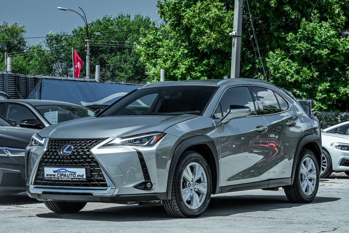 Lexus UX 250h