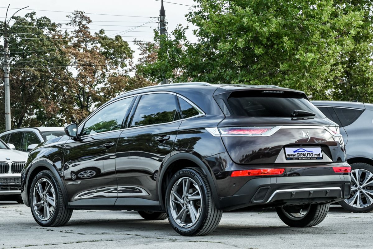 DS_Automobiles DS 7 Crossback