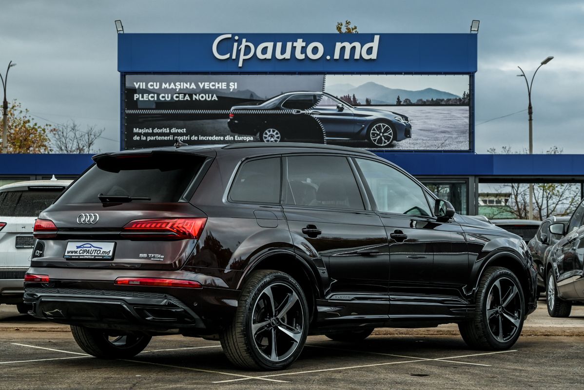 Audi Q7 E-Tron