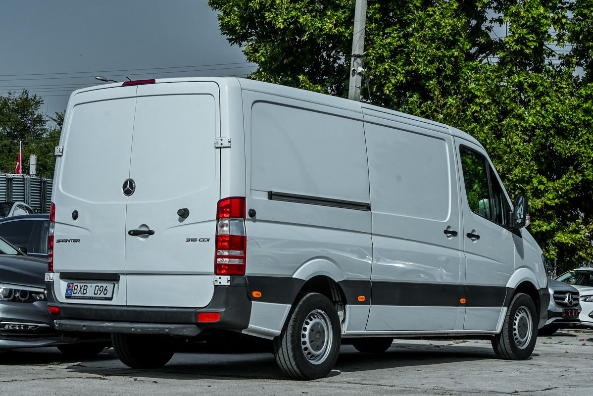 Mercedes-Benz Sprinter