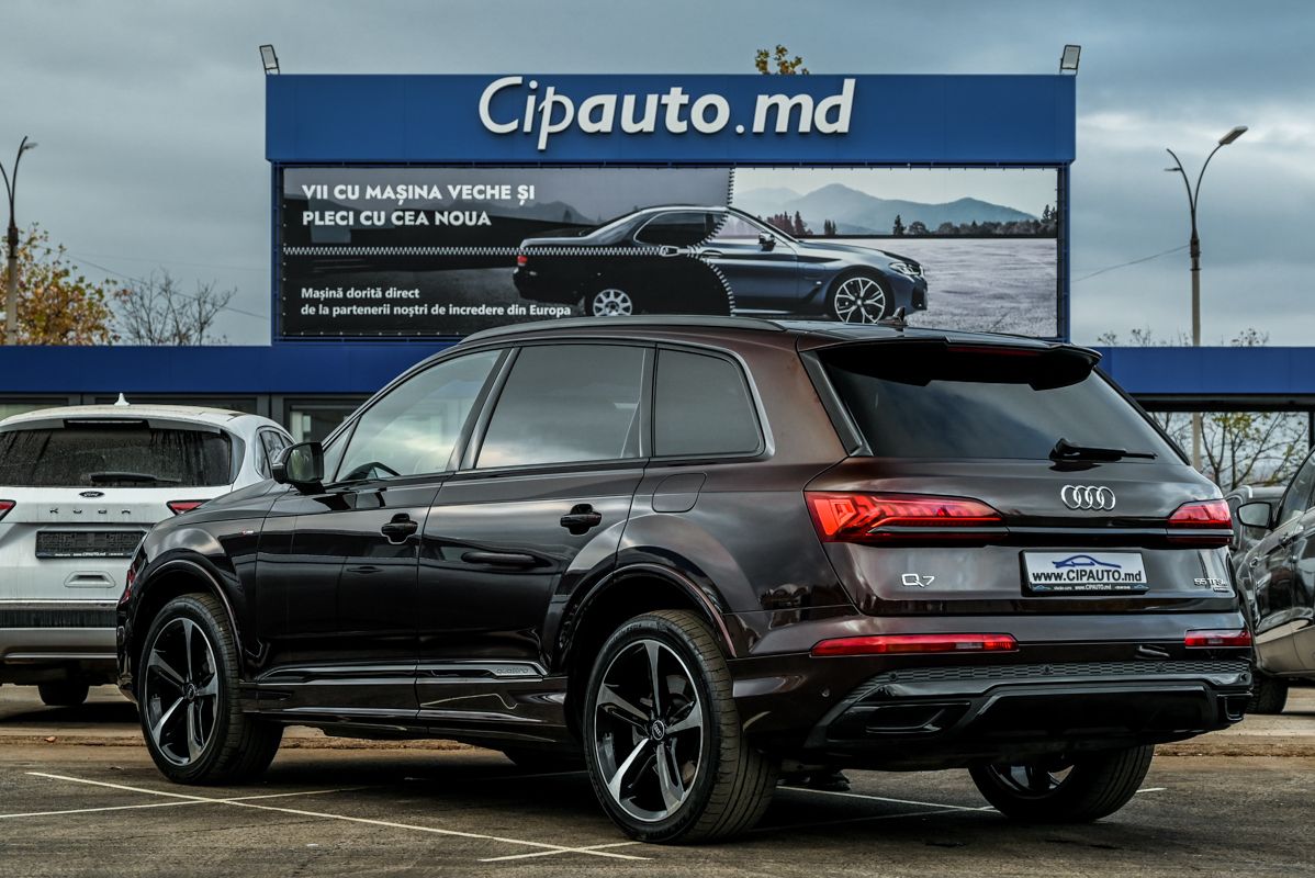 Audi Q7 E-Tron