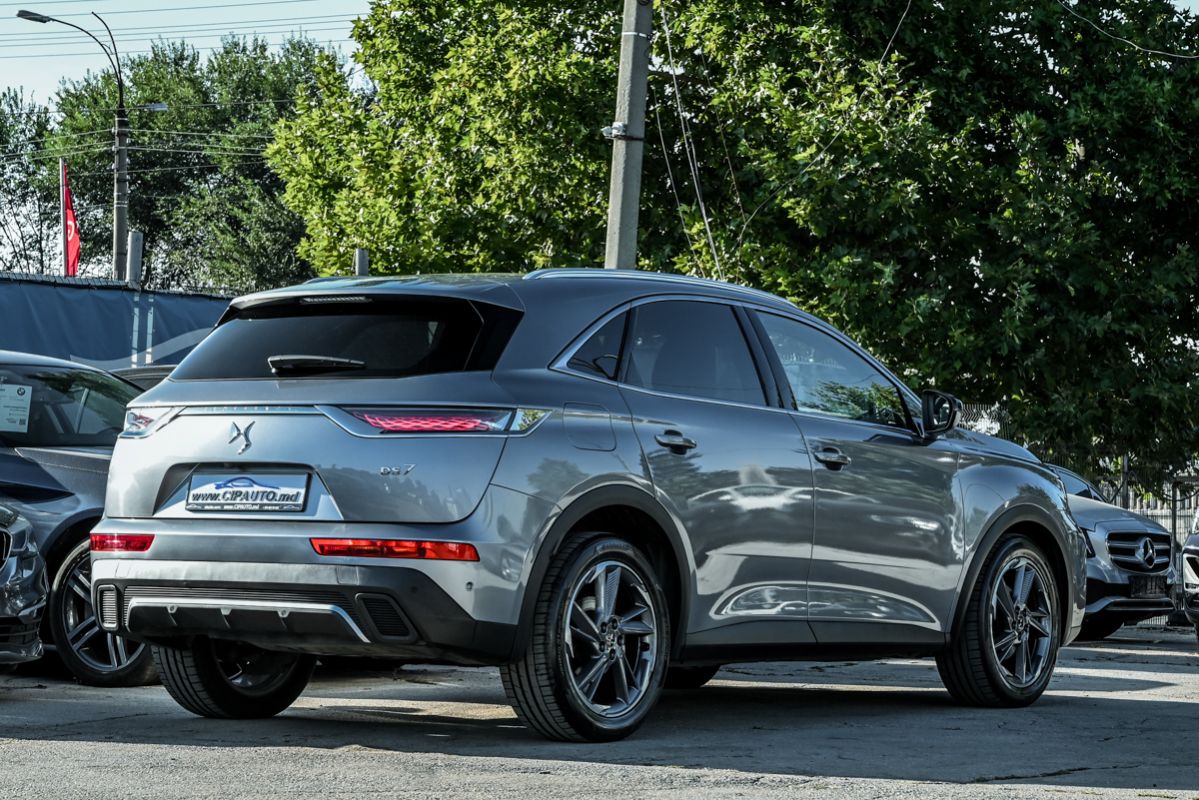 DS_Automobiles DS 7 Crossback