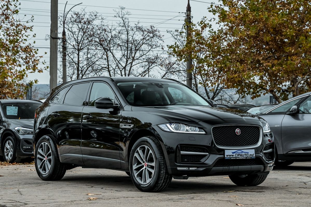 Jaguar F-PACE