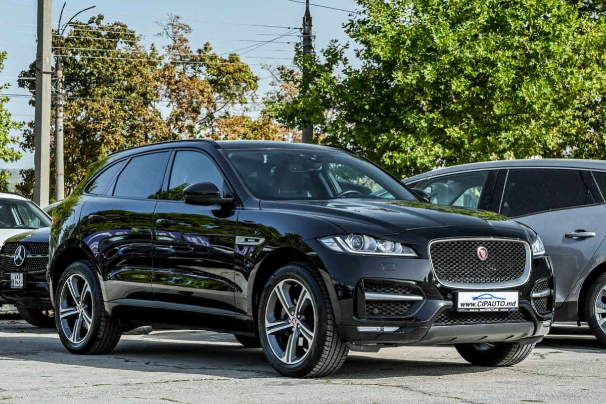 Jaguar F-PACE