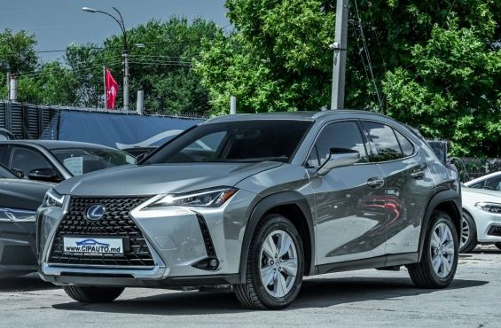 Lexus UX 250h