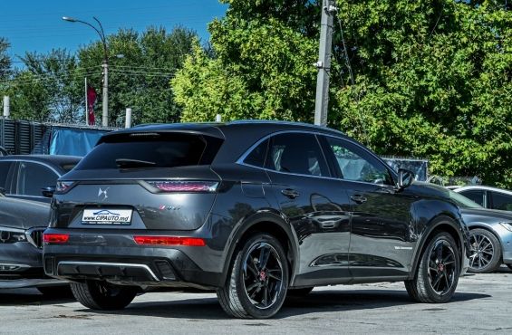 DS_Automobiles DS 7 Crossback