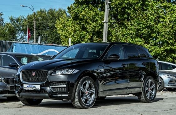 Jaguar F-PACE