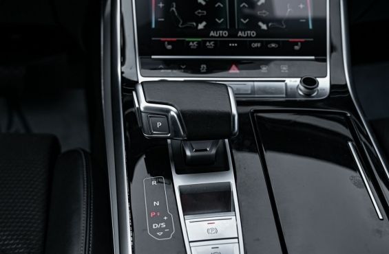 Audi Q7 E-Tron