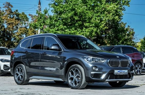 BMW X1