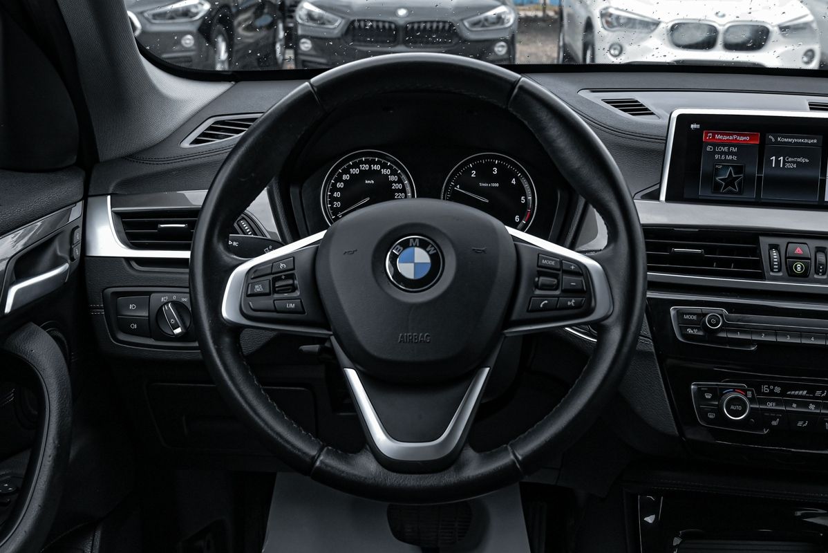 BMW X1