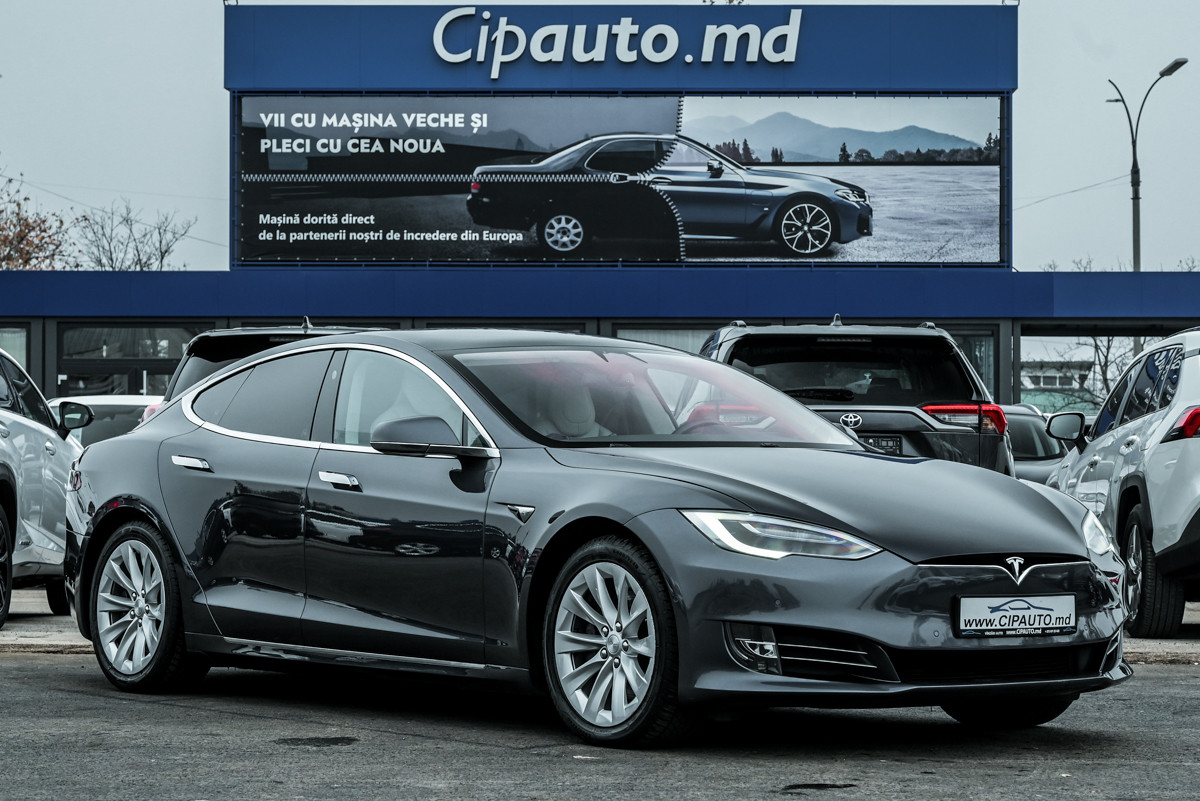 Tesla Model S