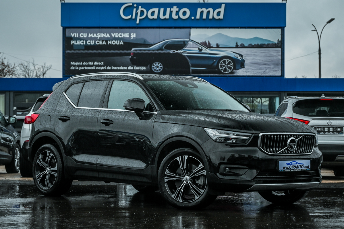 Volvo XC40