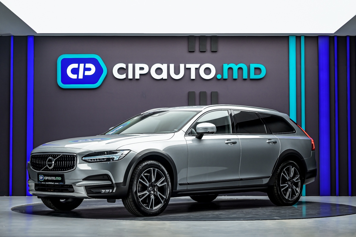 Volvo V90 Cross Country