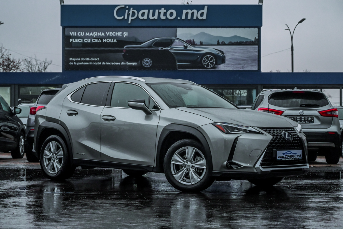 Lexus UX 250h