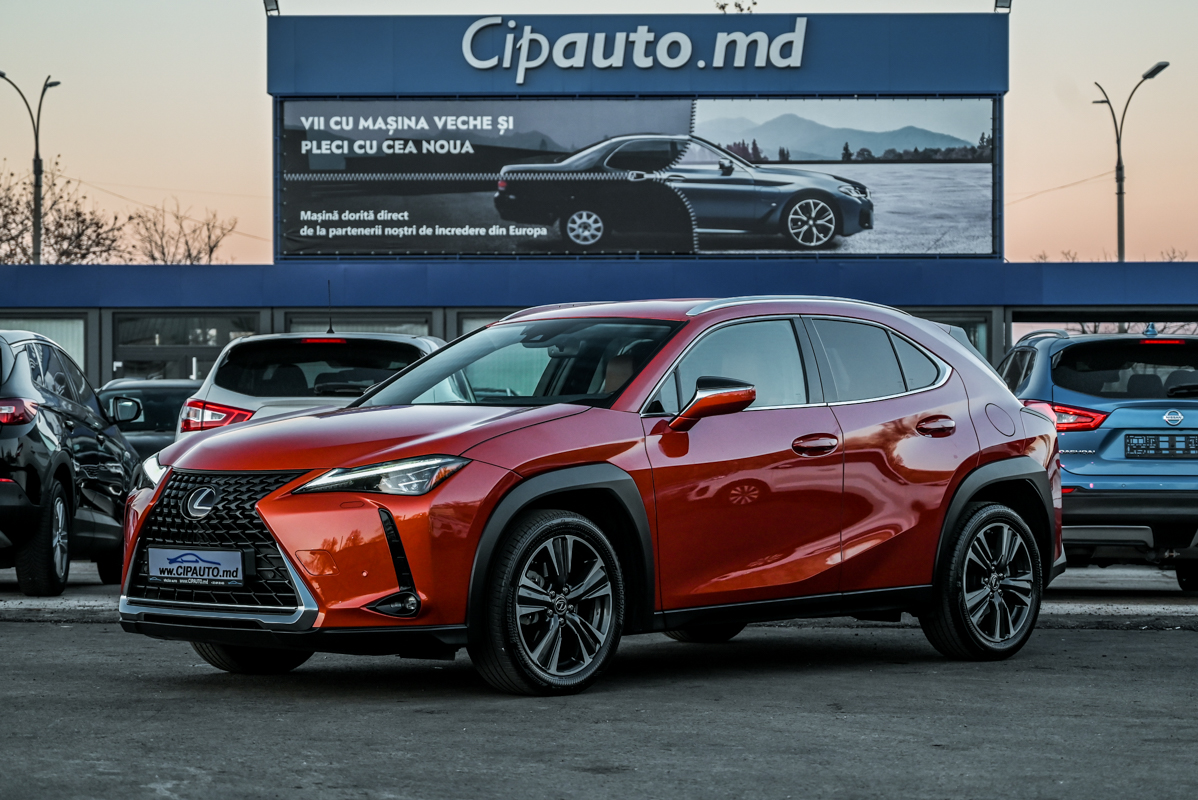 Lexus UX 250h