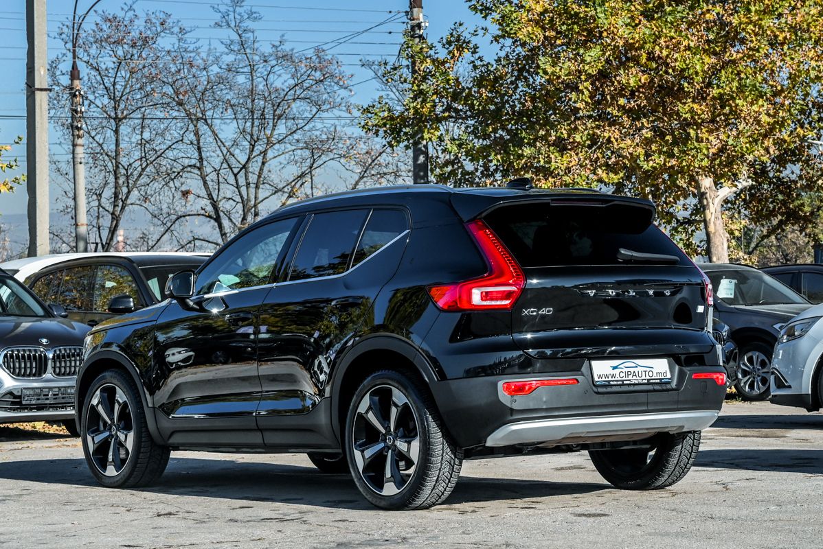 Volvo XC40