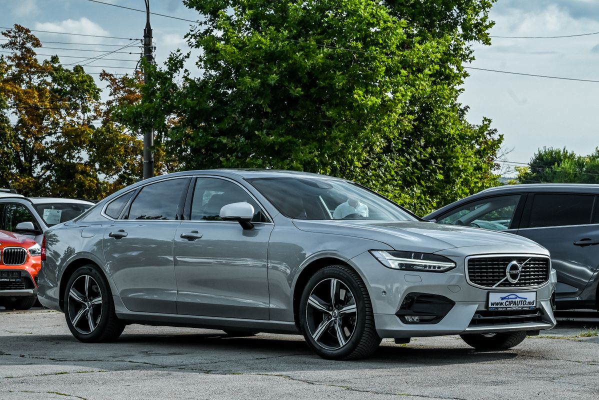 Volvo S90