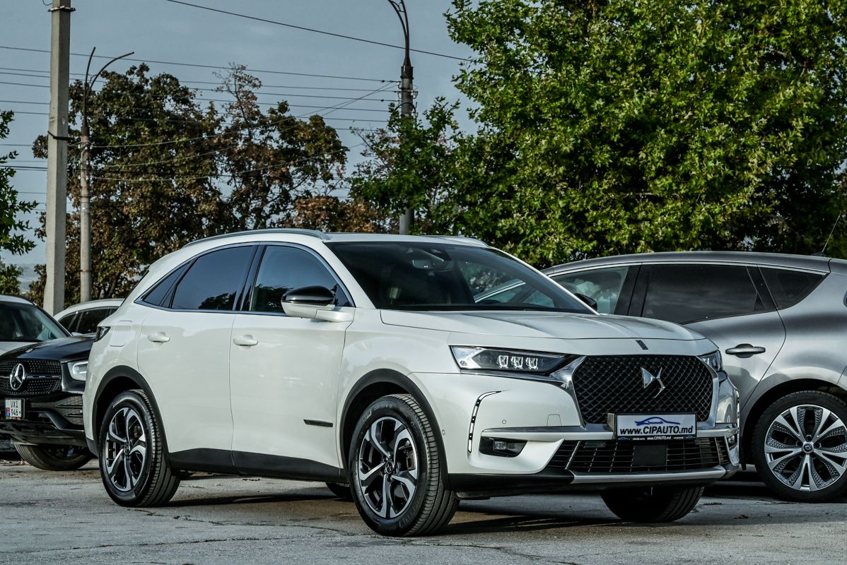 DS_Automobiles DS 7 Crossback