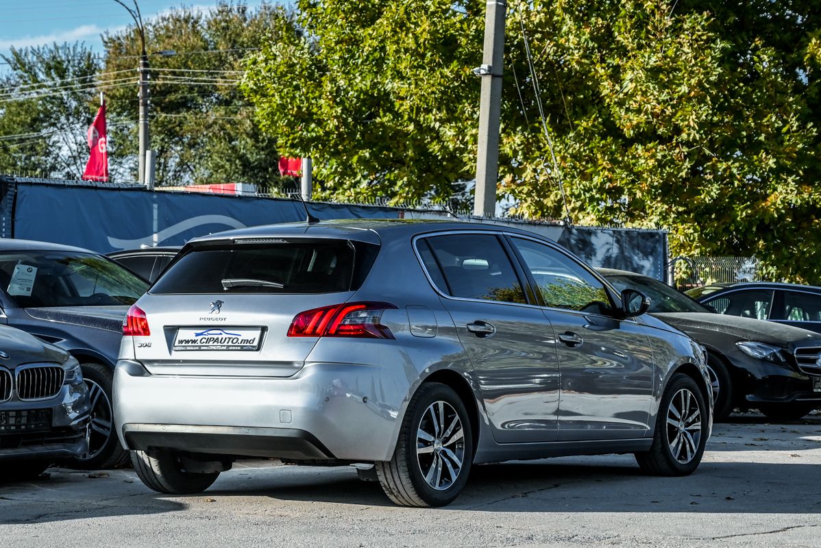 Peugeot 308