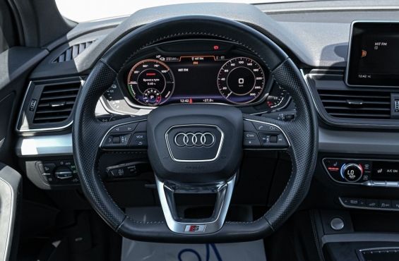 Audi Q5 E-Tron