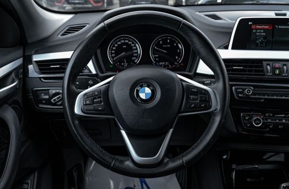 BMW x