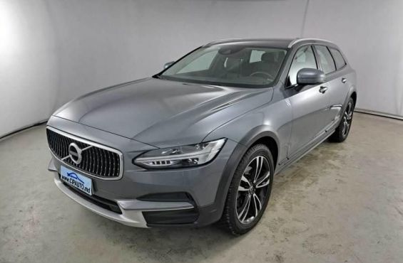 Volvo V90 Cross Country