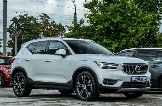 Volvo XC40