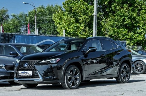 Lexus UX 250h