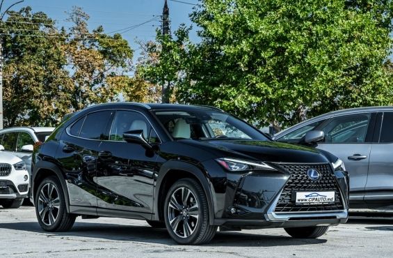 Lexus UX 250h