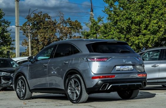 DS_Automobiles DS 7 Crossback