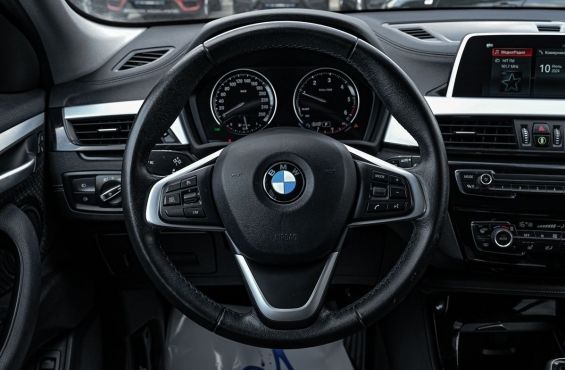 BMW x