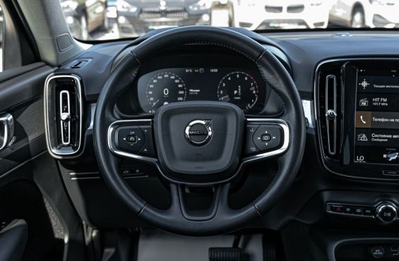 Volvo XC40