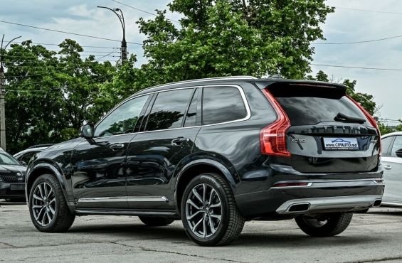 Volvo XC 90