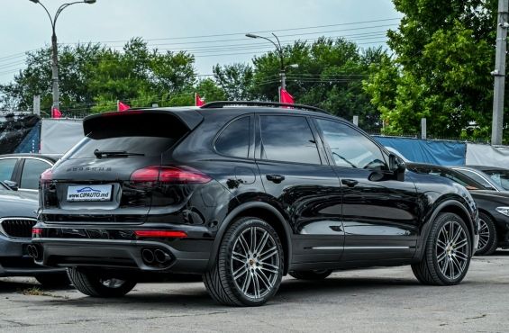 Porsche Cayenne