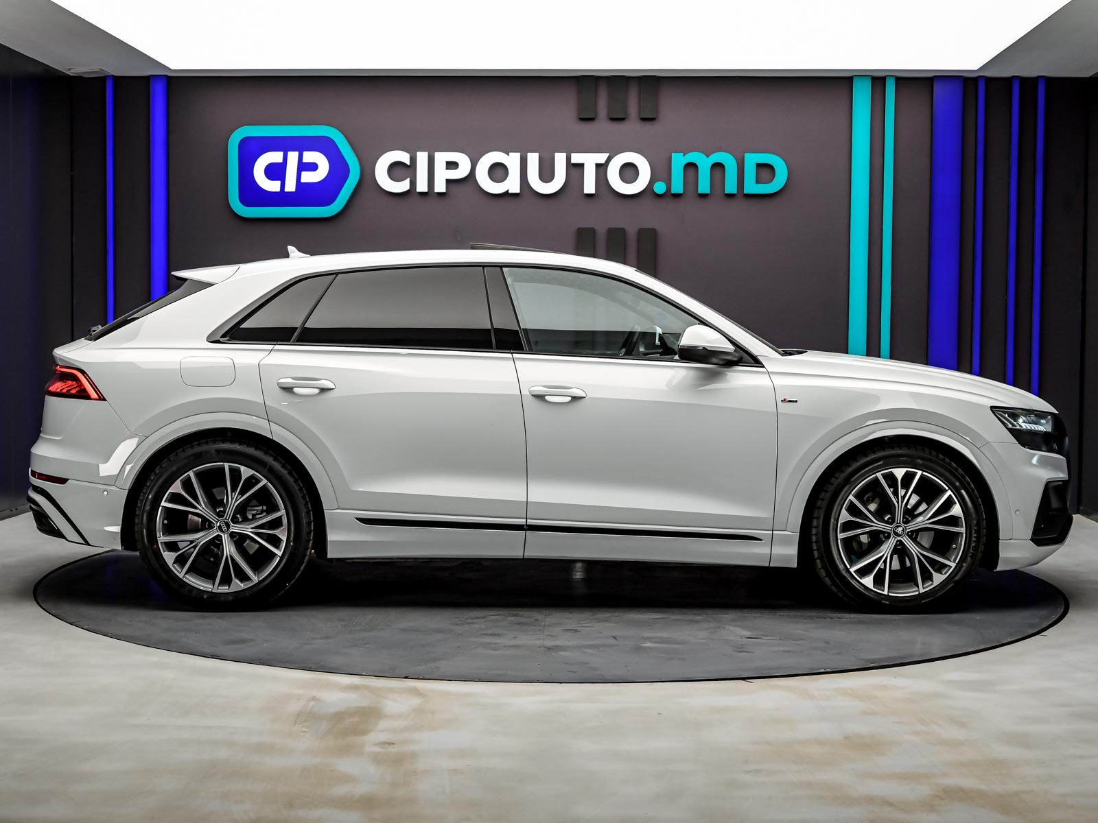 Audi Q8 2023 45/96