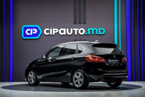 BMW 2 Series 2016 2/15