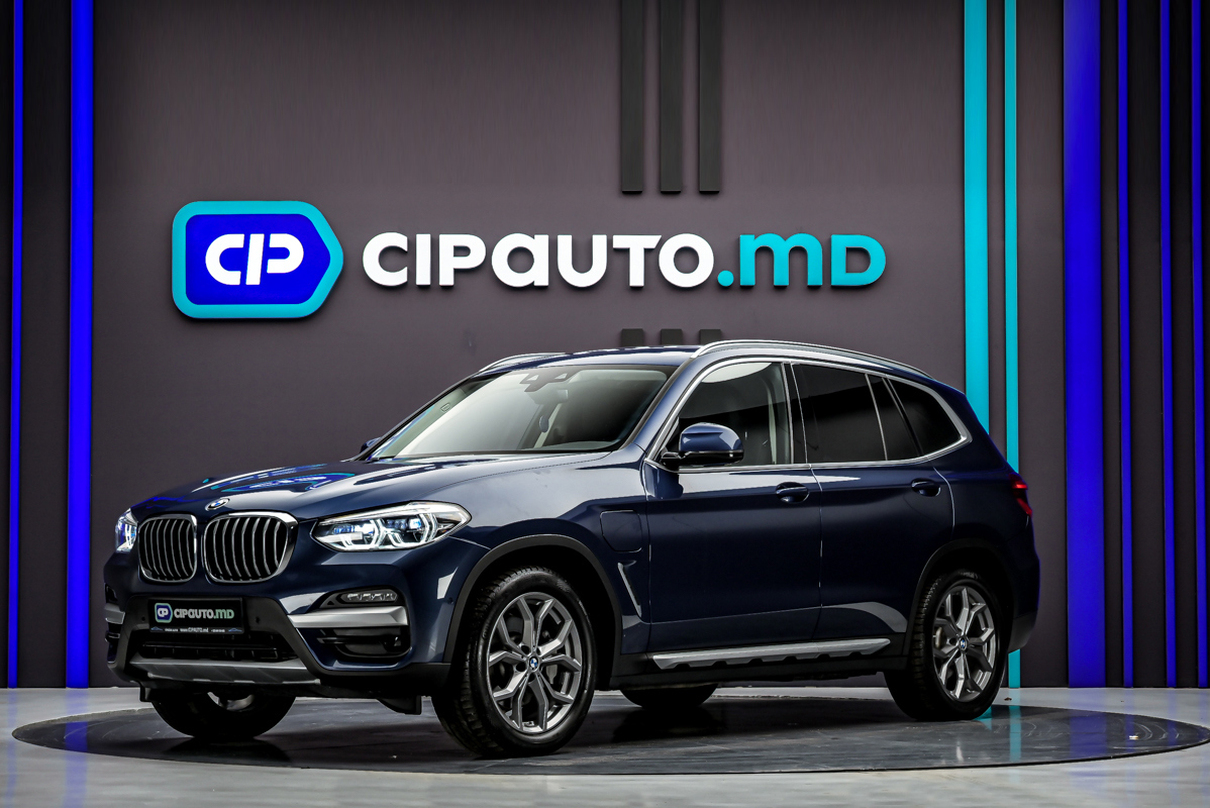 BMW X3 2021 - 179 000 km - Plug-in Hybrid - Automată
