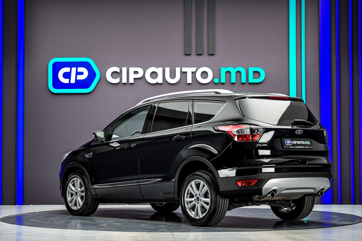 Ford Kuga 2018 2/13