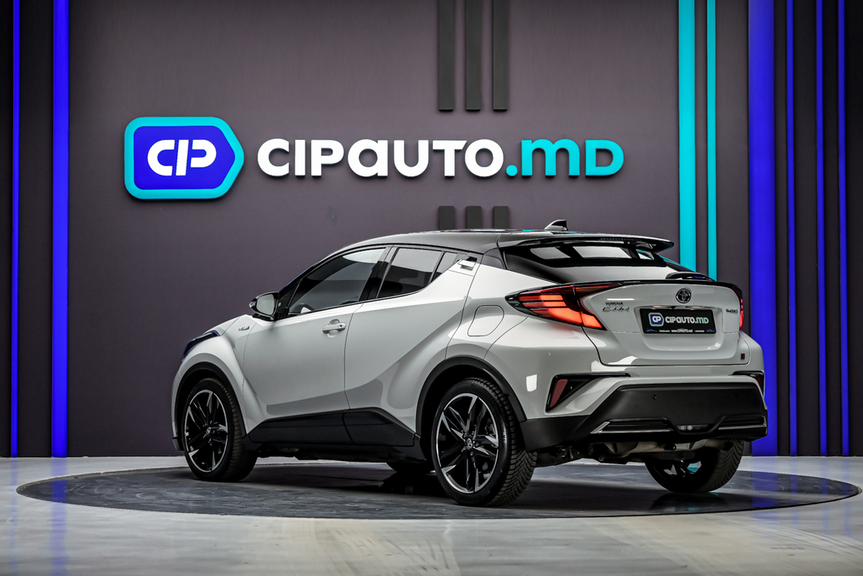 Toyota C-HR 2021 2/17