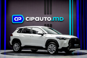 Toyota Corolla Cross 2025 4/16