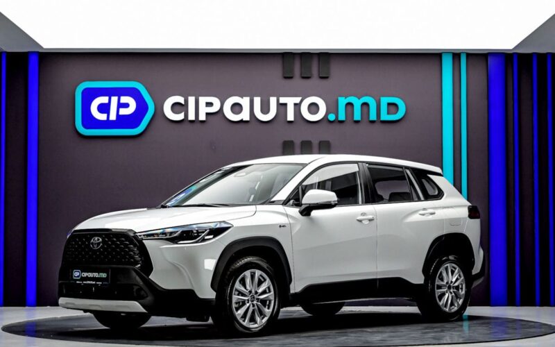 Toyota Corolla Cross 2025 - 30 000 km - Hybrid - Automată