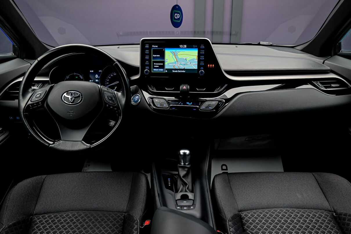 Toyota C-HR 2021 5/14