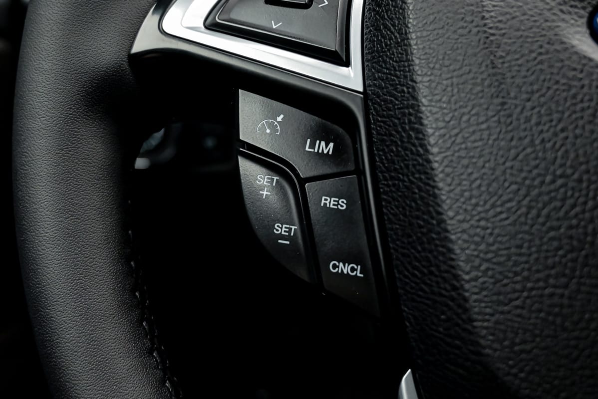 Ford Mondeo 2017 10/11