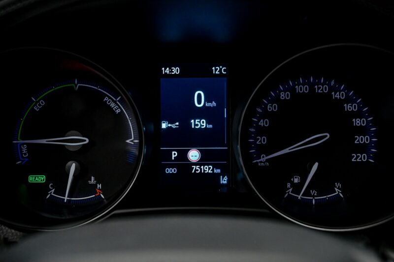 Toyota C-HR 2021 8/17