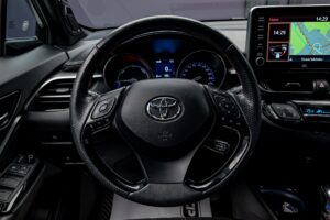 Toyota C-HR 2021 9/17