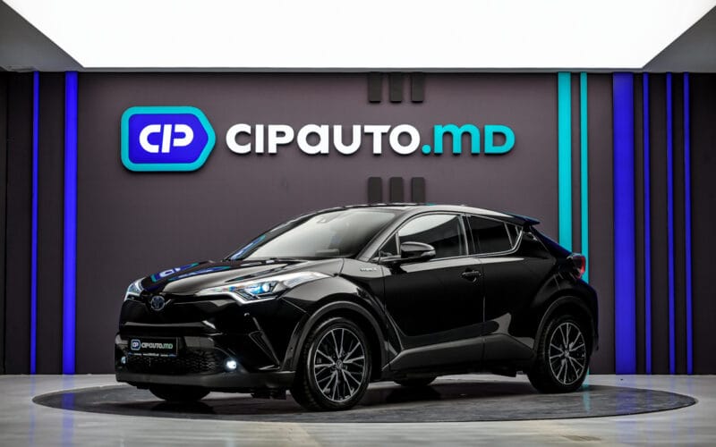 Toyota C-HR 2017 - 113 000 км - Гибрид - Automată