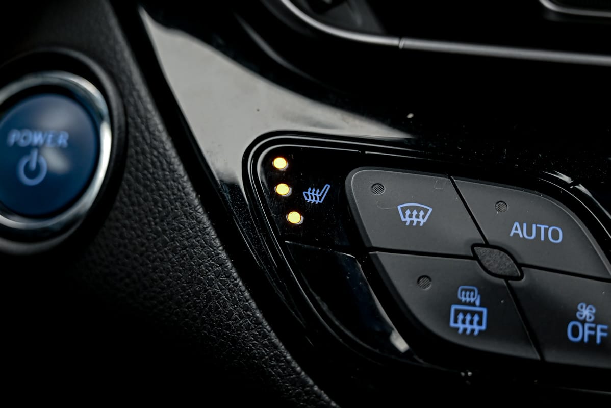 Toyota C-HR 2017 13/16