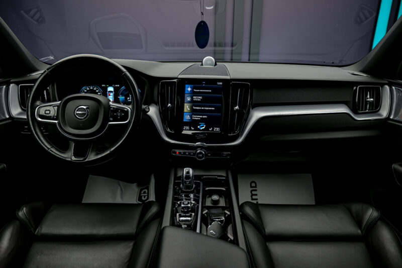 Volvo XC60 2019 5/18