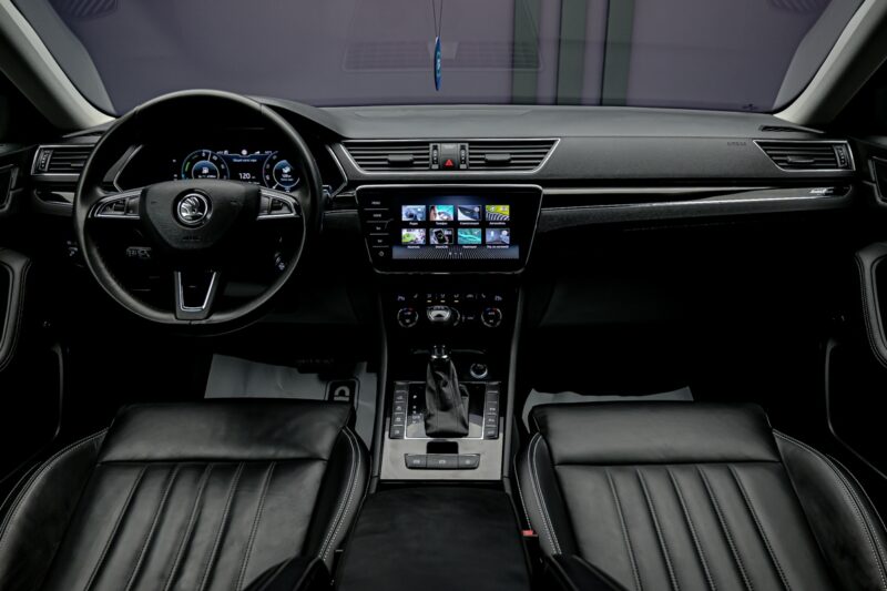 Skoda Superb 2020 5/16