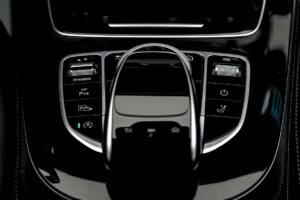 Mercedes-Benz E-Class 2017 10/17